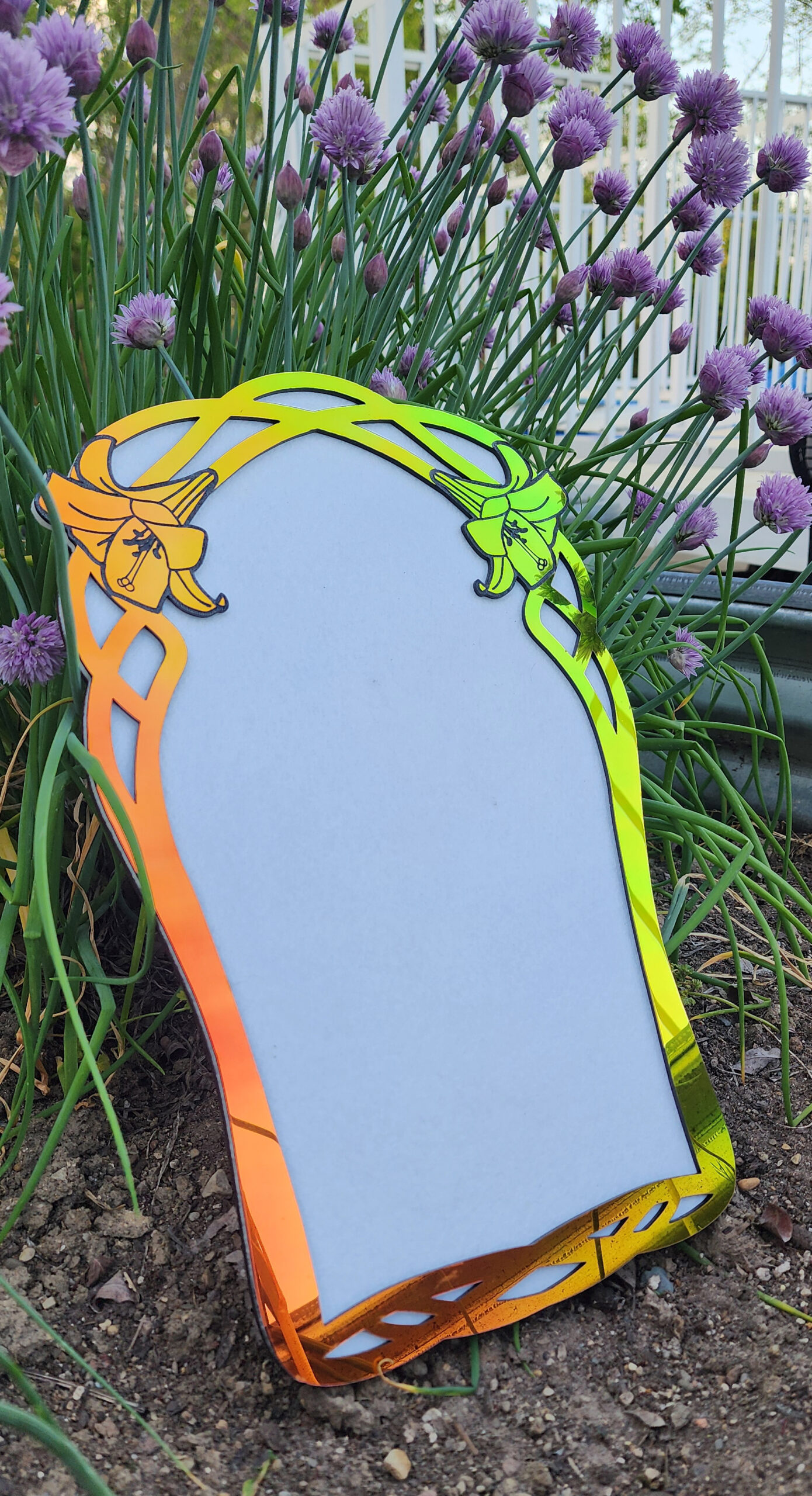 An orange-green shifting, pointed, arch-shaped frame with a white center is placed against a rough, textured tree trunk with visible bark and knots.