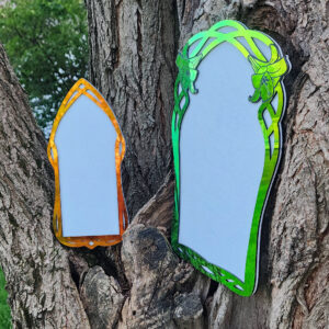 An orange-green shifting, pointed, arch-shaped frame with a white center is placed against a rough, textured tree trunk with visible bark and knots.